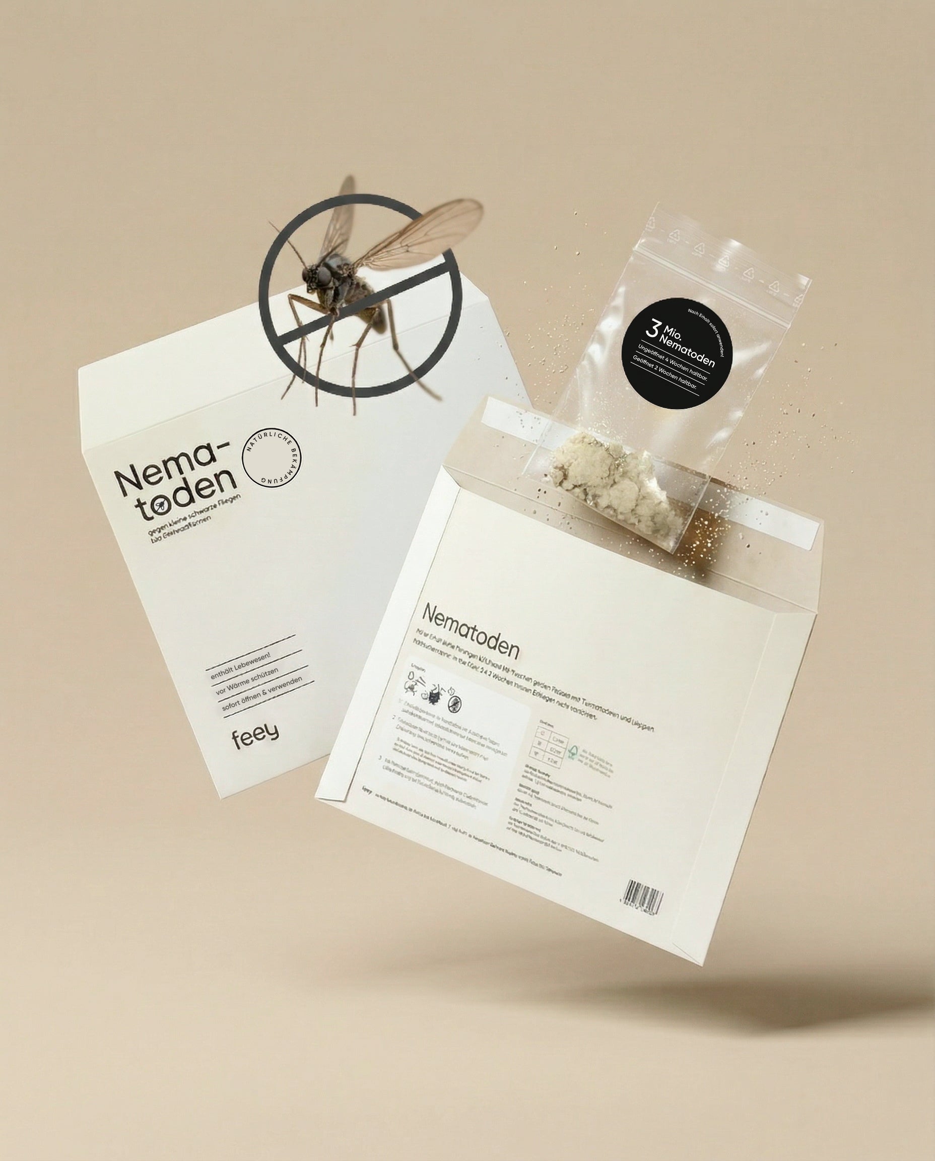 Auf einem beigen Hintergrund sind zwei Packungen 